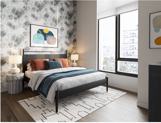 Photo - 160 N May St