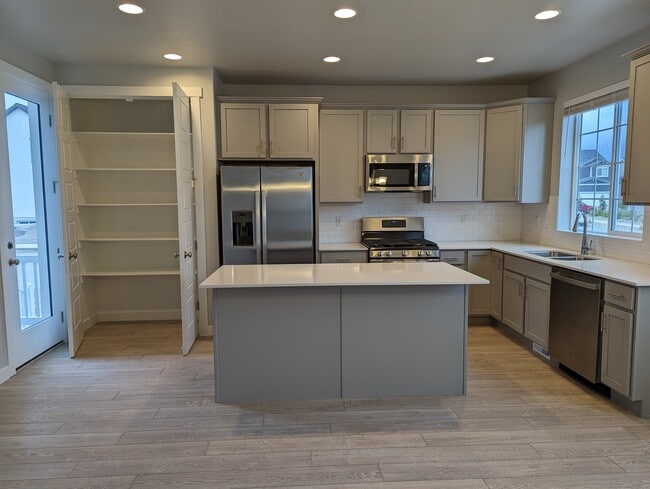 Photo - 1407 North 3500 West
