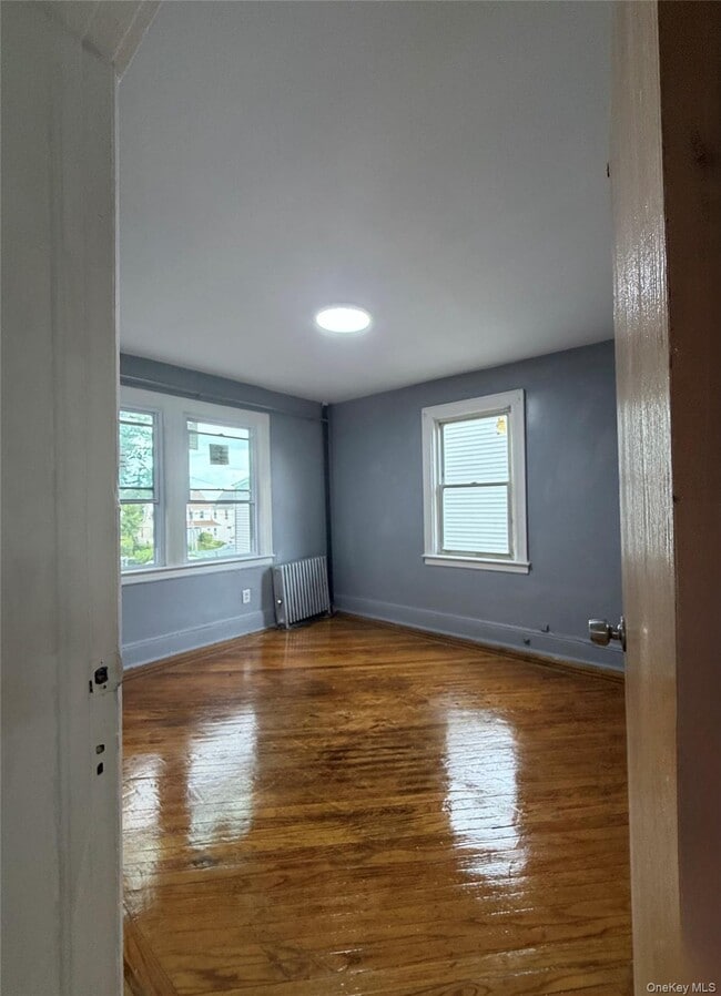 Photo - 186-40 Murdock Ave Unit 2nd Floor