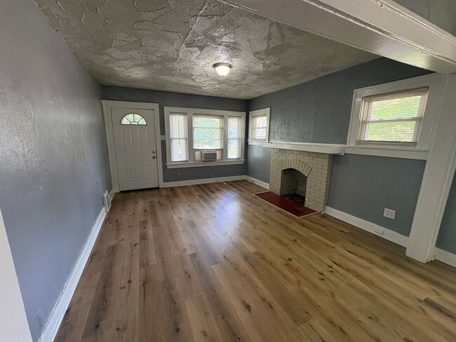 Photo - 5401 Highland Ave