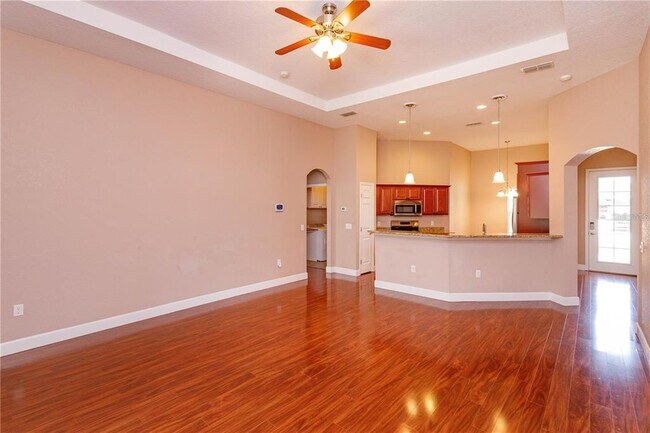 Photo - 135 Eloise Oaks Dr