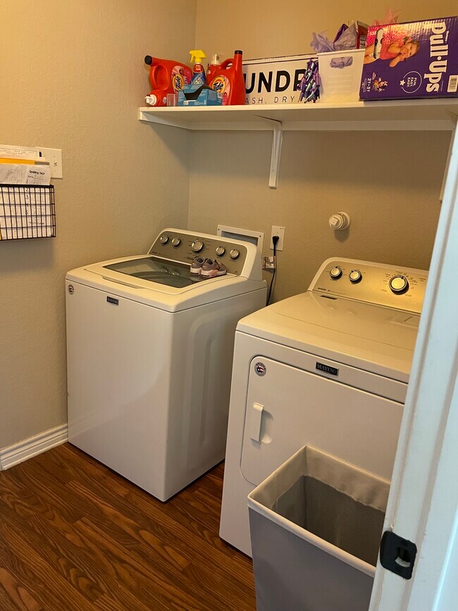 Photo - 9619 Pleasanton Blf