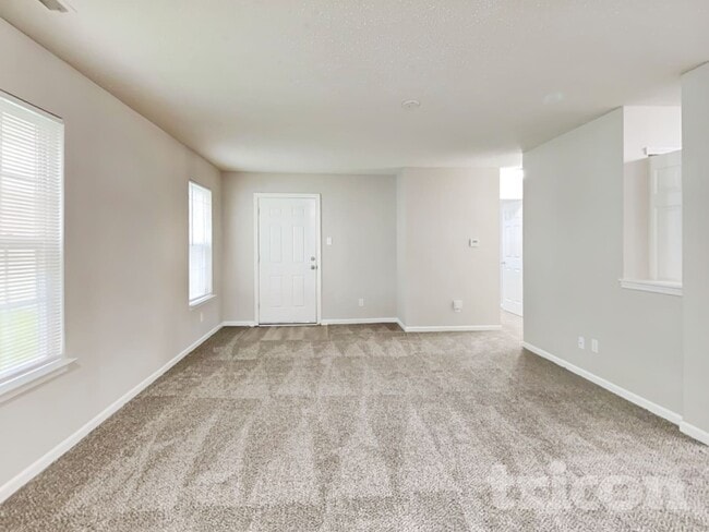 Photo - 10893 Glenayr Dr