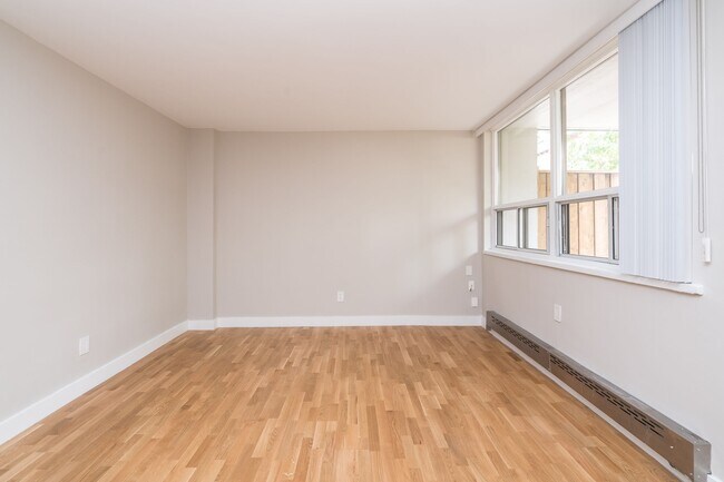 Photo - 188 Jameson Ave Unit 101