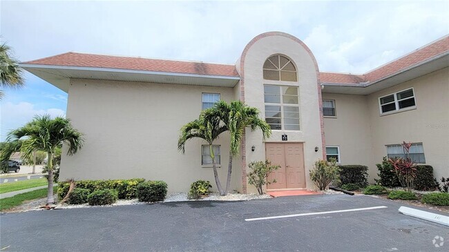Building Photo - 2727 75th St W Rental