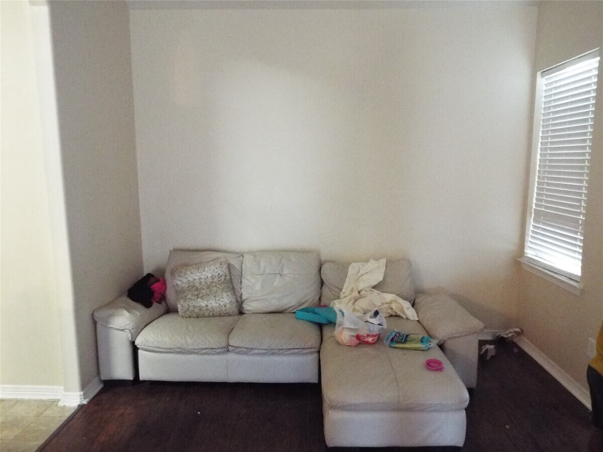 Photo - 2207 Brimmage Dr