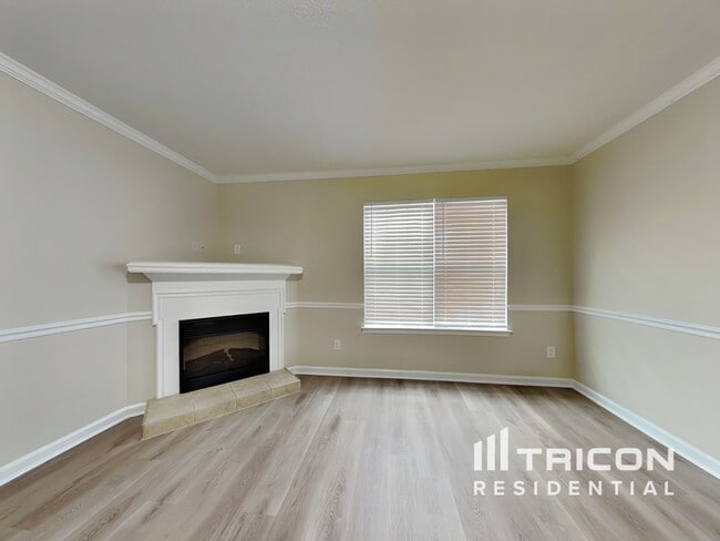 Photo - 6039 Reynolds Cir