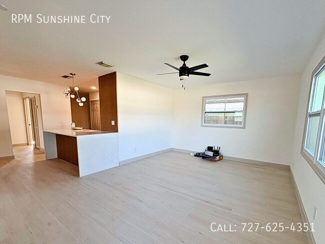 Photo - 1516 Delaware Ave NE