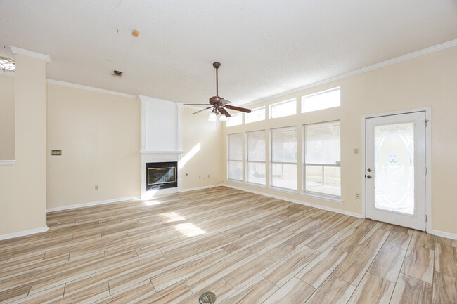 Photo - 13442 S Fairview Ave