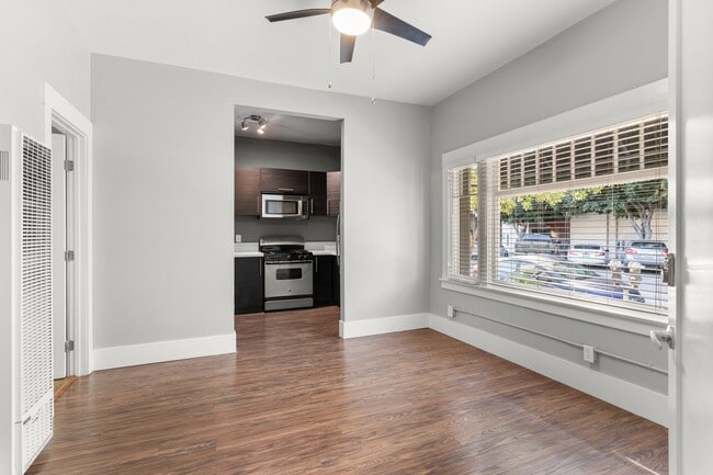 Photo - Elm Avenue Apartments