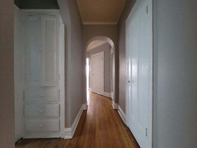 Photo - 8346 S Maryland Ave