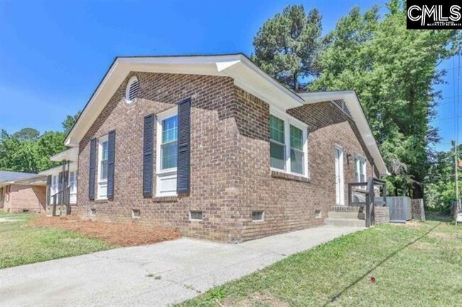 Building Photo - 2129 Apple Valley Rd
