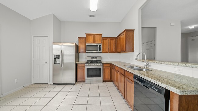 Photo - 15710 Flagstone Walk Way