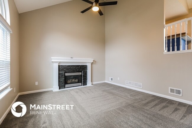 Photo - 845 SW Country Hill Dr