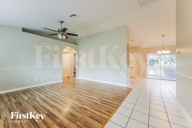 Photo - 1408 Flora Ave N