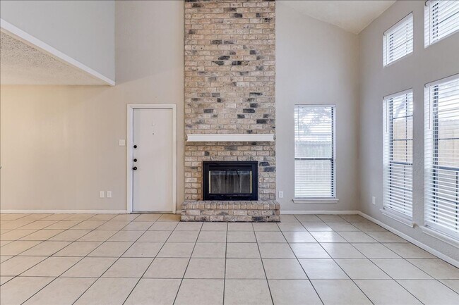 Photo - 11205 Willowood Creek Dr