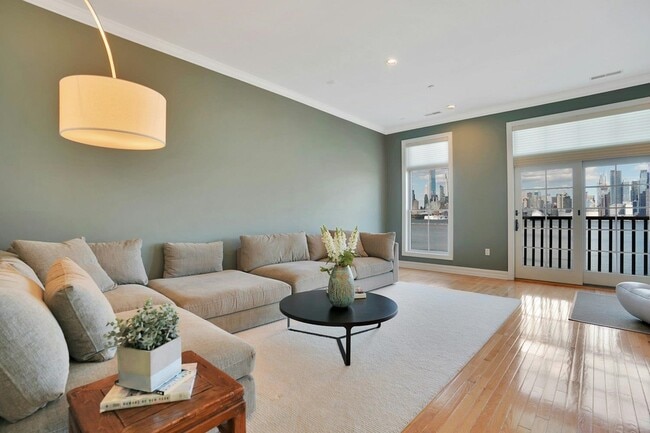 Photo - 3 Regency Pl