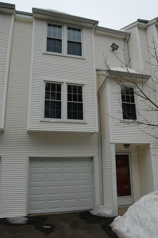 Building Photo - 380 Hitchcock Rd Unit 70