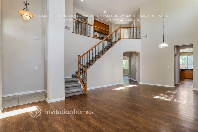 Photo - 2105 Cold Water St