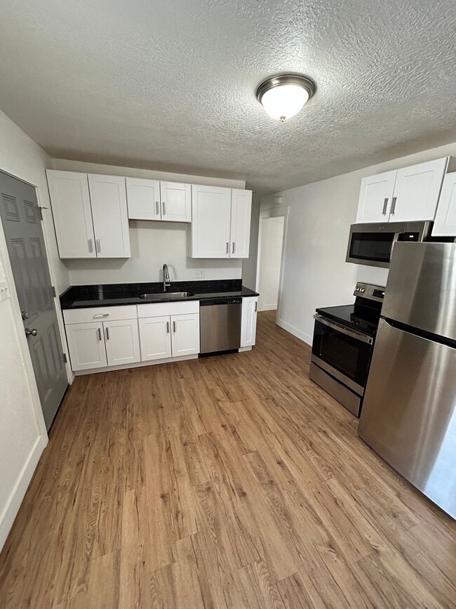 Photo - Lambourne Duplex Unit A