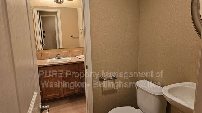 Photo - 1147 Mitchell Ave Unidad #A