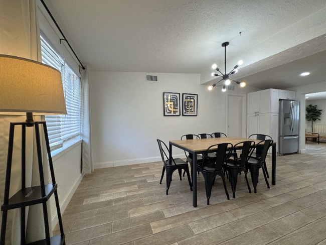 Photo - 10996 106th Ave N