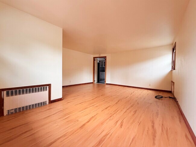 Photo - 99 1st Ave