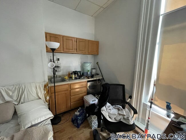 Photo - 405 Beacon St Apartment Unit 4