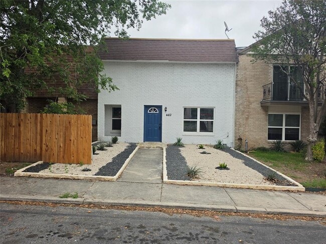 Building Photo - 4412 Shakertown