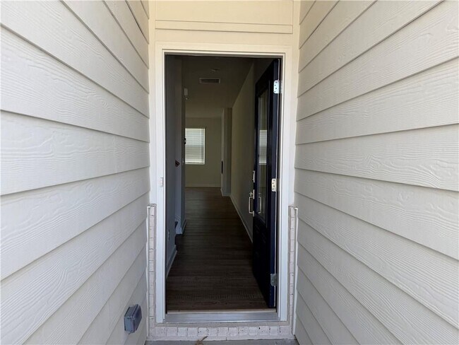 Photo - 7253 Mulberry St