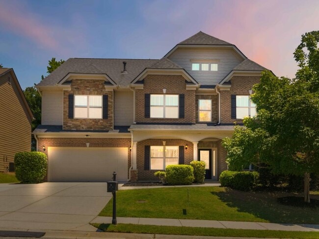 Building Photo - 310 Strasburg Dr