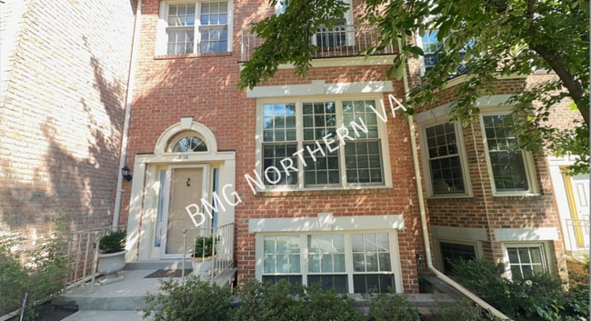 Photo - 2105 Kings Garden Way