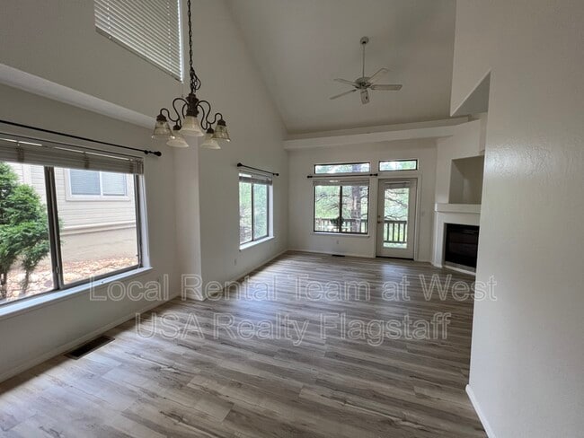 Photo - 6164 E Mountain Oaks Dr
