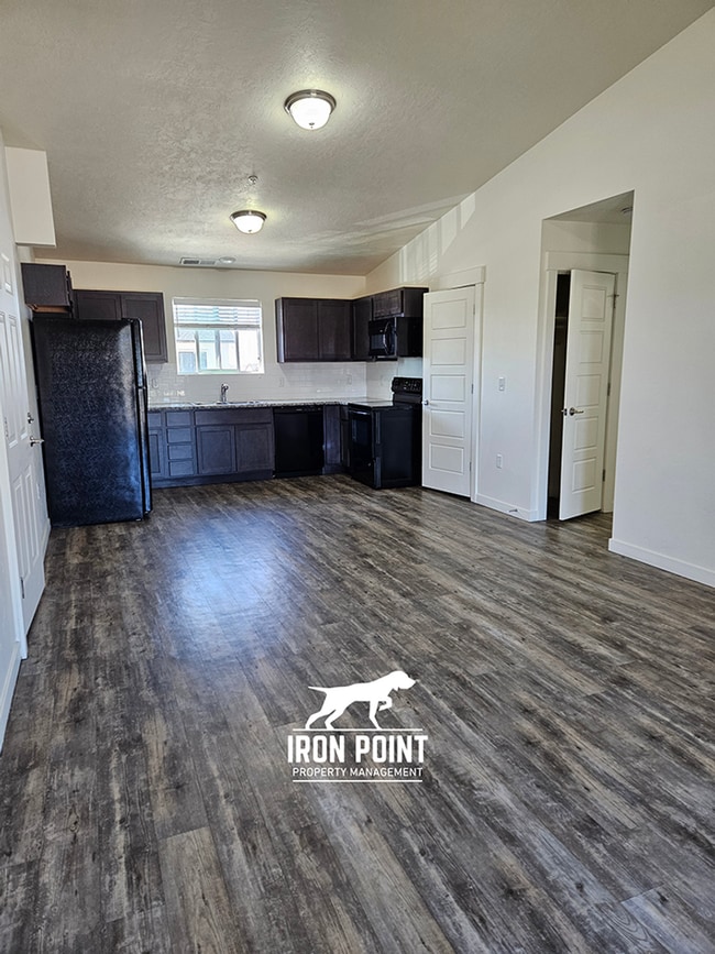 523 Rooster Ln Unit 101