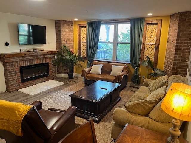 Photo - 5 Madison Pl