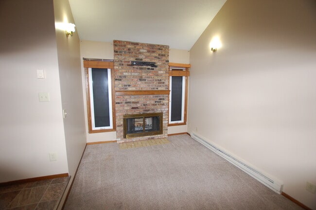 Photo - 3028 18th St S