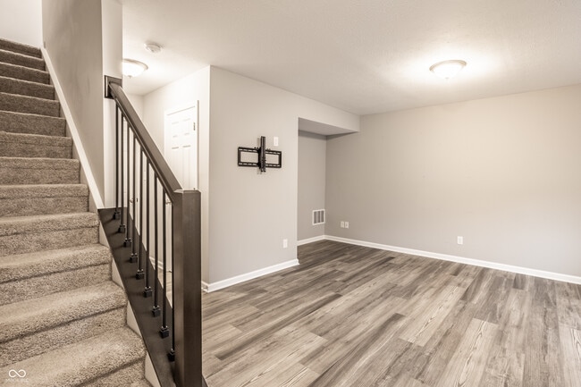 Photo - 3123 Bolton Square Blvd