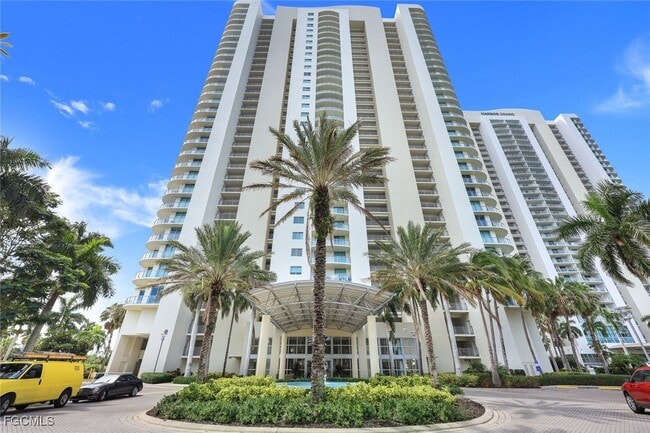 Photo - 3000 Oasis Grand Blvd Unit 2307