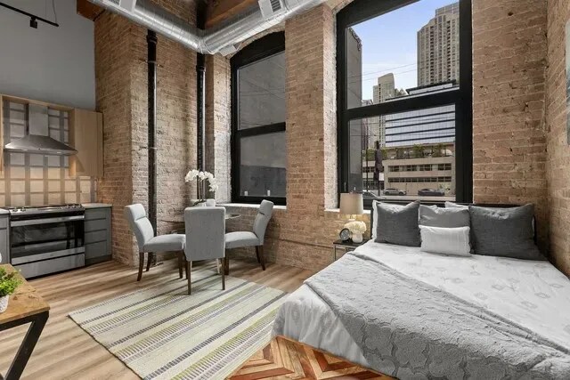 Photo - 153 W Ohio St Unidad 103