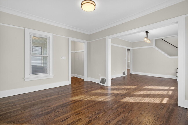 Photo - 741 S Jackson St