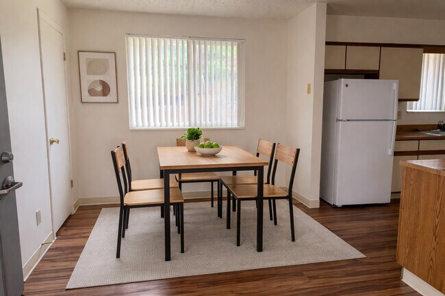 Regal Court Apartments