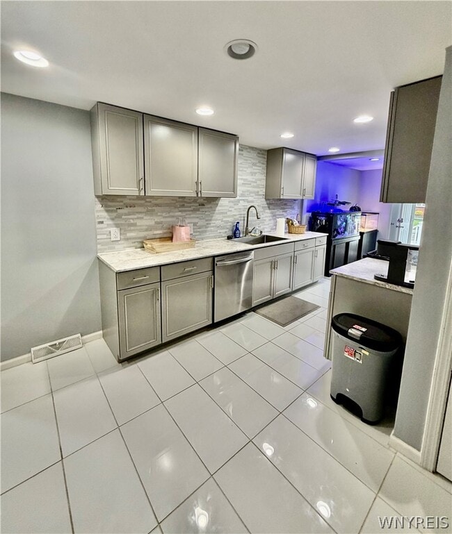 Photo - 260 Argus Dr