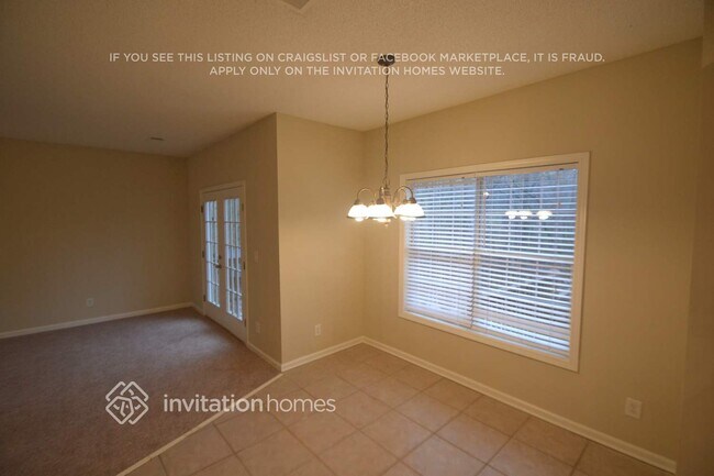 Photo - 225 Hunters Chase