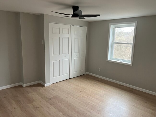 Photo - 137 Limerick Rd