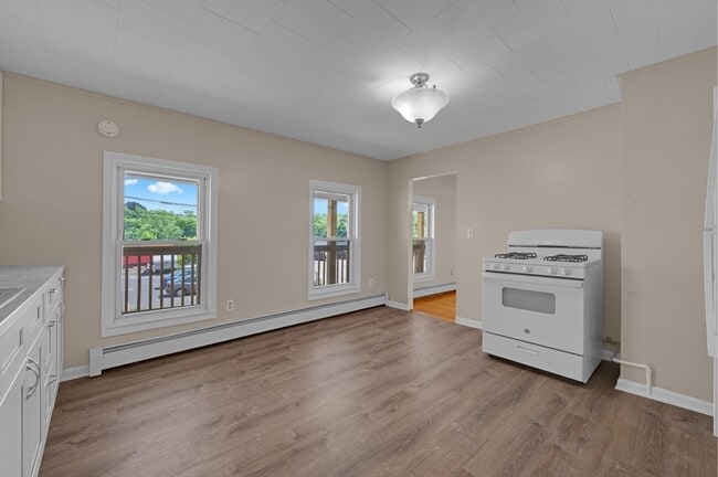 Photo - 21 Pleasant St Unit 25