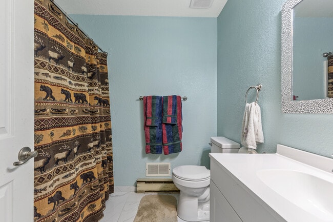 Photo - 4039 Cambridge Dr