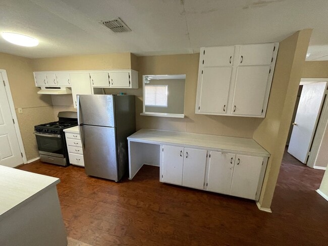 Photo - Southern Hills Home