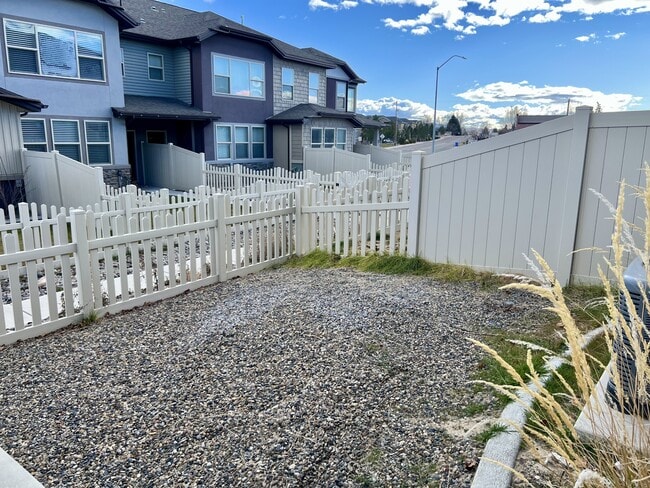 Photo - 3609 Autumn Colors Dr