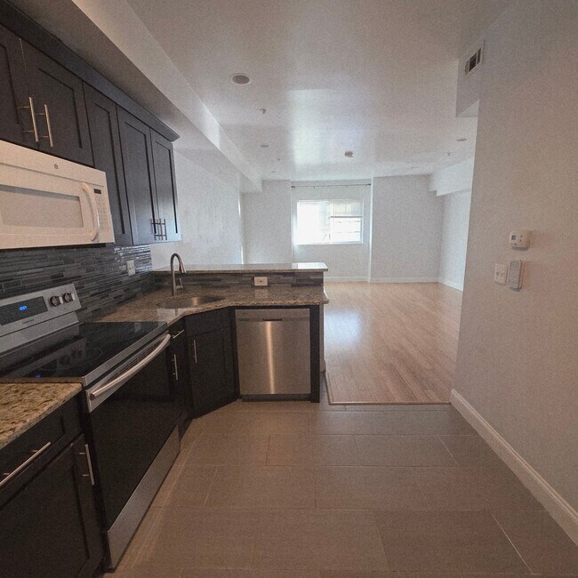 Photo - 628 N 11th St Unidad 6