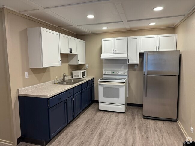 Building Photo - 616 W Boone St Unit 1 Rental